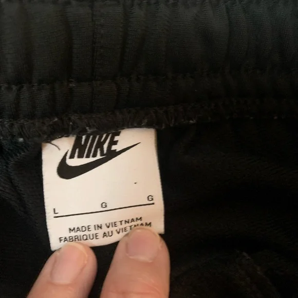 Boys NIKE Matching Outfit. Large - Picture 6 of 7